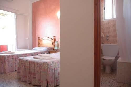 Hostal Paris Ciutadella Ciutadella  Luaran gambar
