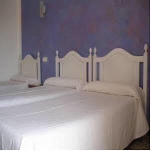 Hostal Paris Ciutadella Ciutadella  Luaran gambar